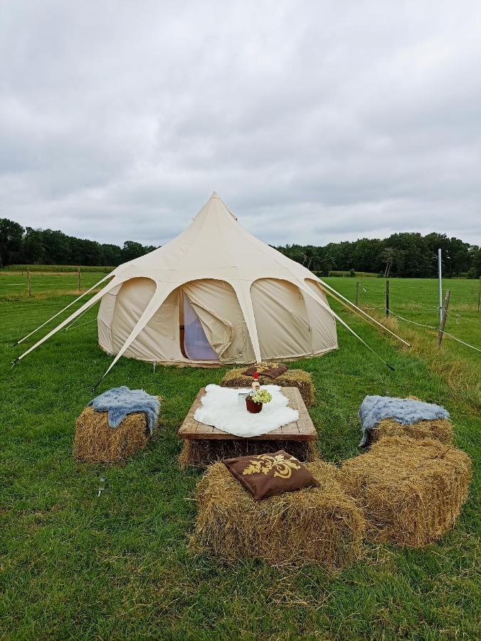 Natuur-Like Glamping In Bosland NeerNeerpelt Esterno foto